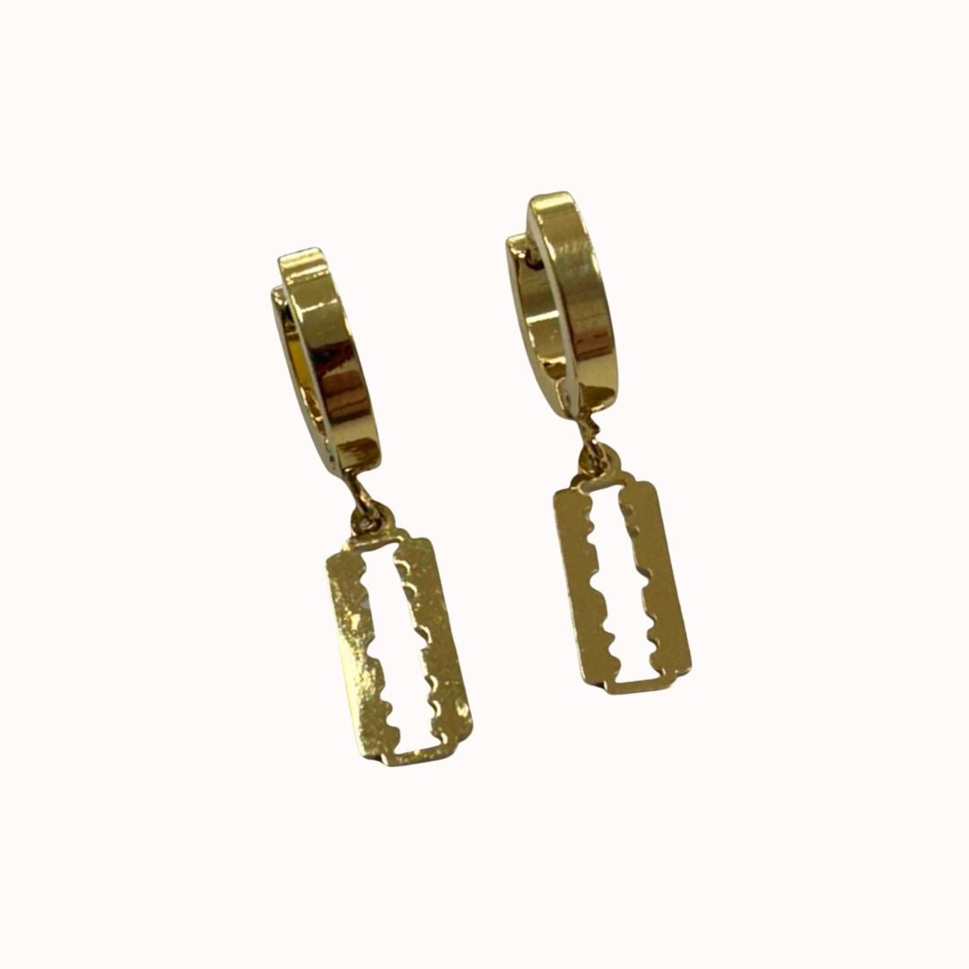 CARAVANA ACERO QUIRÚRGICO DORADA 13