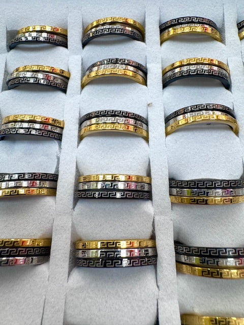 ANILLOS DE ACERO QUIRURGICO SET DE 36 PIEZAS 04