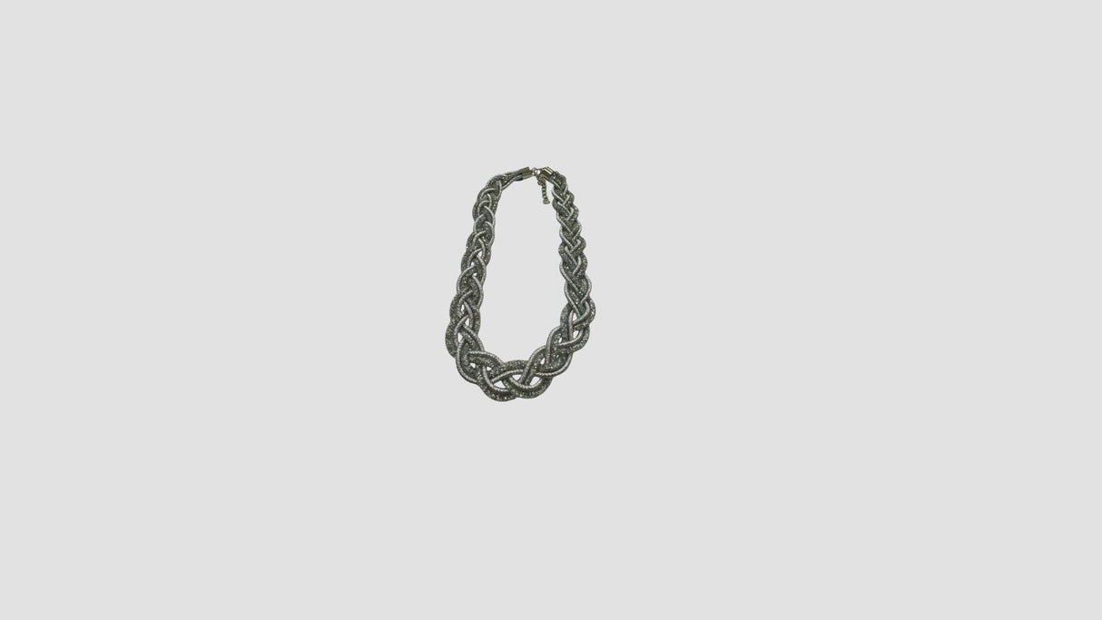 Collar varios 18