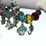 Pulseras con Dijes Varios