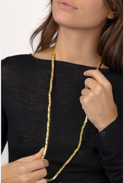 COLLAR EN FANTASIA PARA DAMA PLATEADO Y DORADO