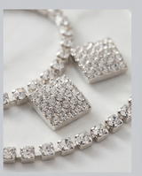 CONJUNTO DE COLLAR , PULSERA , ANILLO Y CARAVANAS