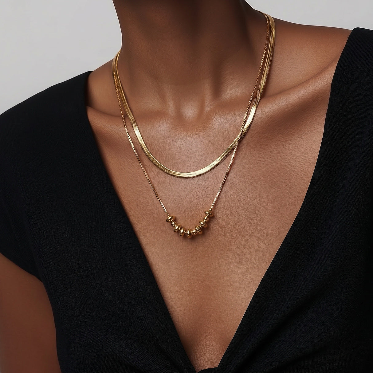 COLLAR DE ACERO QUIRURGICO DORADO 030