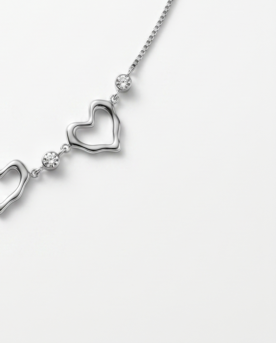 COLLAR DE ACERO QUIRURGICO CON DIJES CORAZON 035