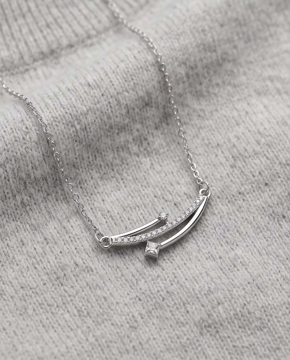 COLLAR EN ACERO COLECCION 2027