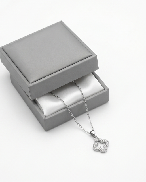 Collar ENCHAPADO con Dije Cadena