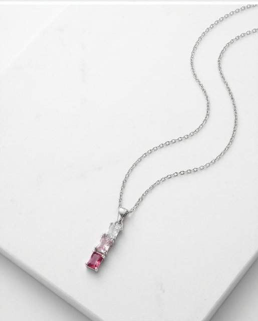 COLLAR DE FANTASIA CON DIJE