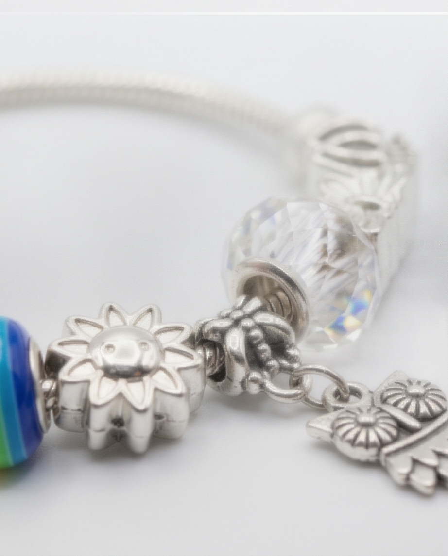 Pulseras con Dijes Varios 005