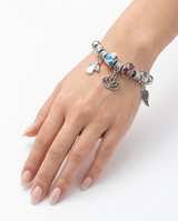 Pulsera con dijes varios 007