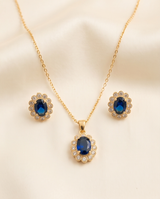 Set collar con caravanas y piedras zafiros
