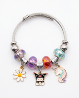 Pulsera con Dijes varios 011