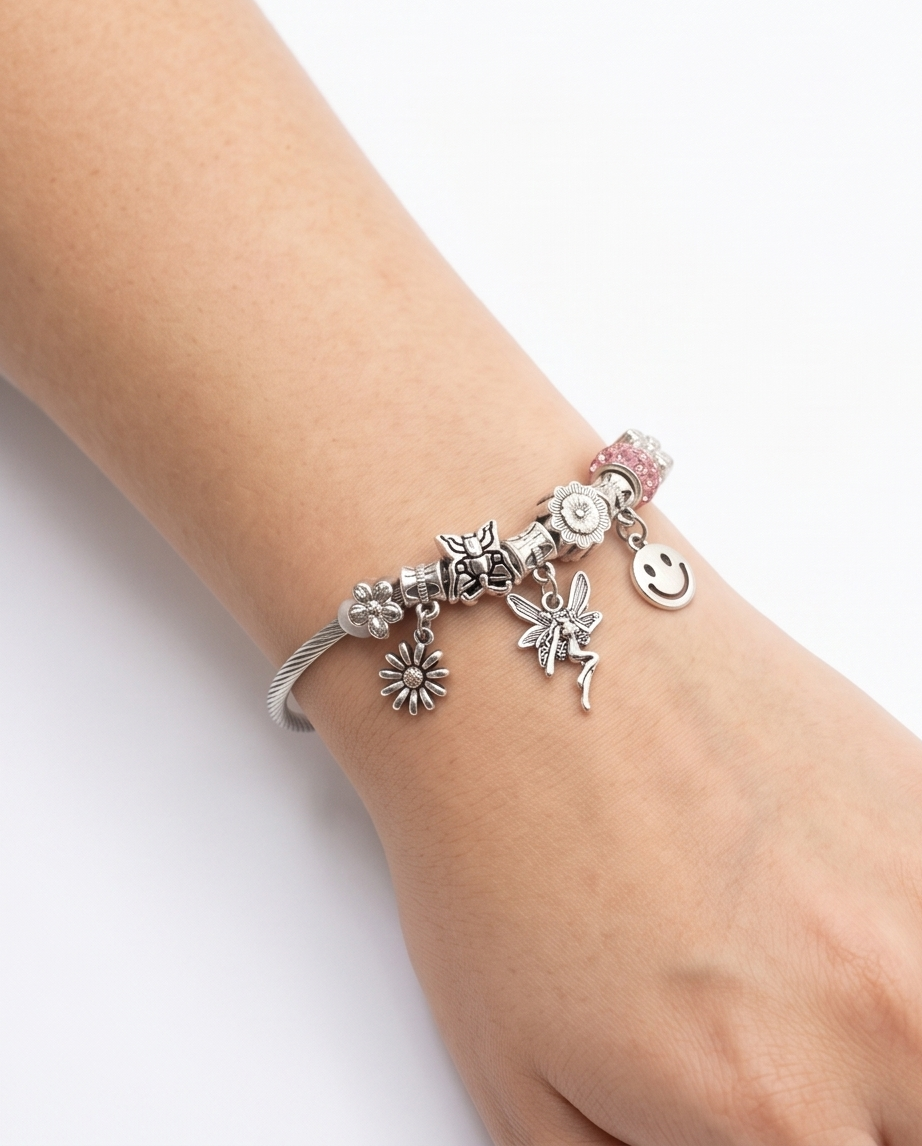 Pulsera de dama fantasia con dijes 015