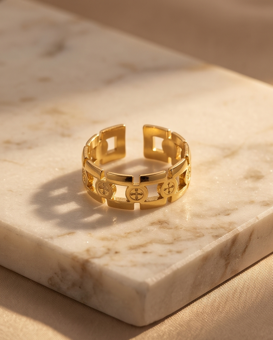 Anillo de Acero quirurgico dorado colección 2027