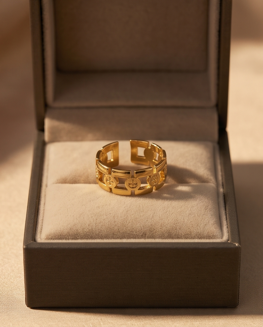 Anillo de Acero quirurgico dorado colección 2027