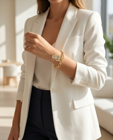 Pulsera de fantasia dorada con dijes linea vip