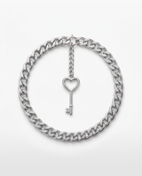 Pulsera fantasia plateada con dijes varios