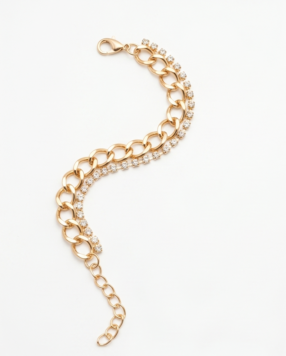 Pulsera de fantasia con dijes varios plateados