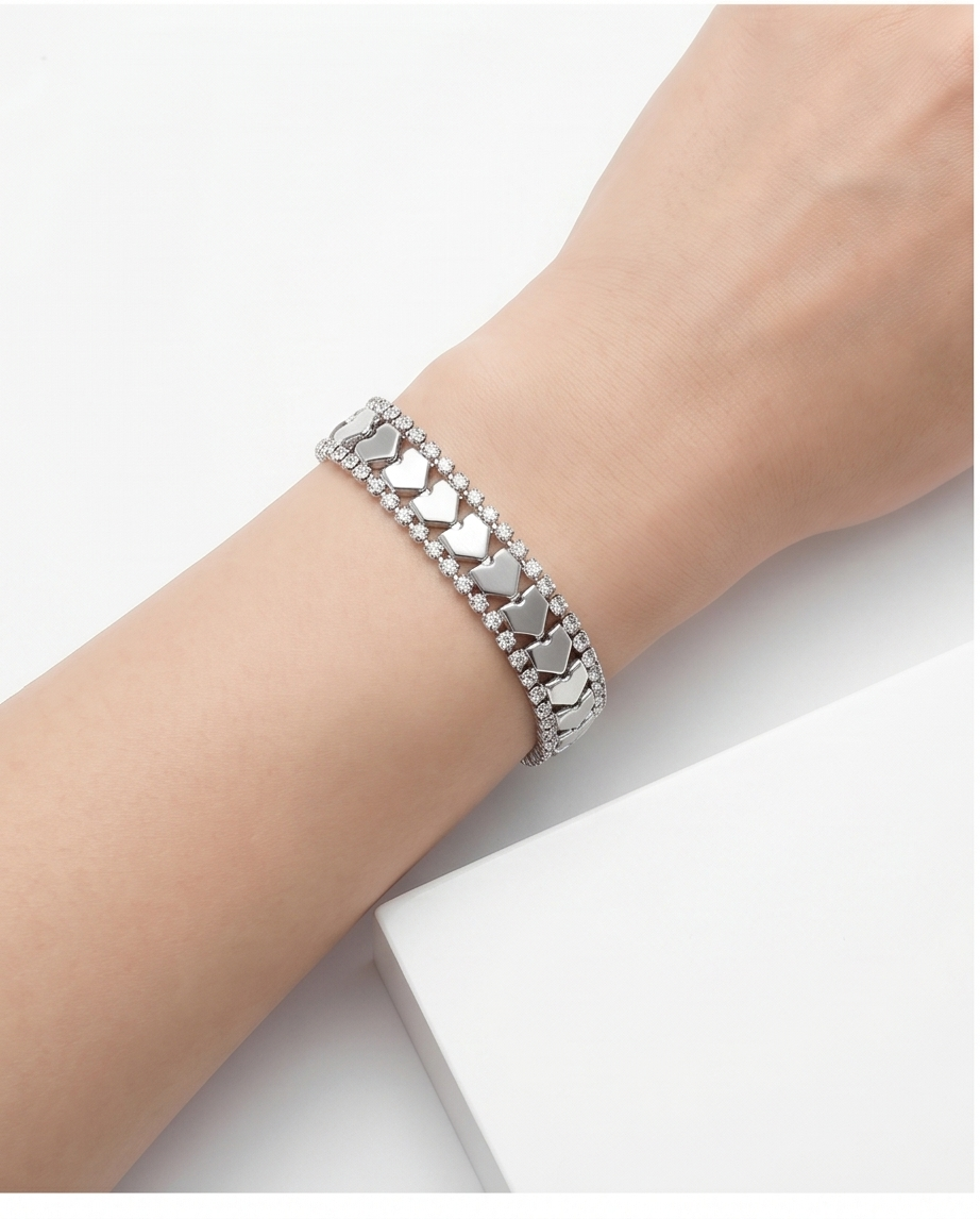 Pulsera de Fantasia dorada con dijes
