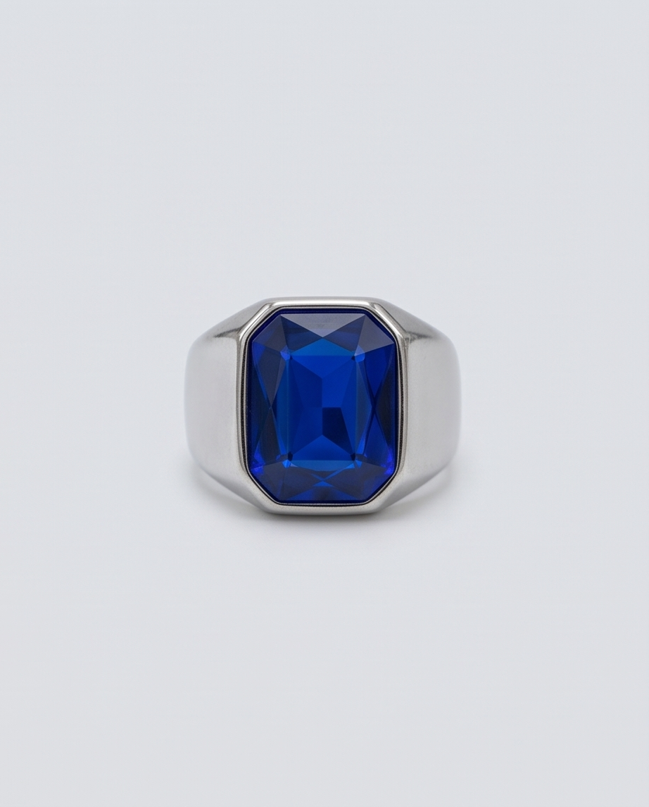 Anillo de Acero quirúrgico plateado con Zafiro colección 2027