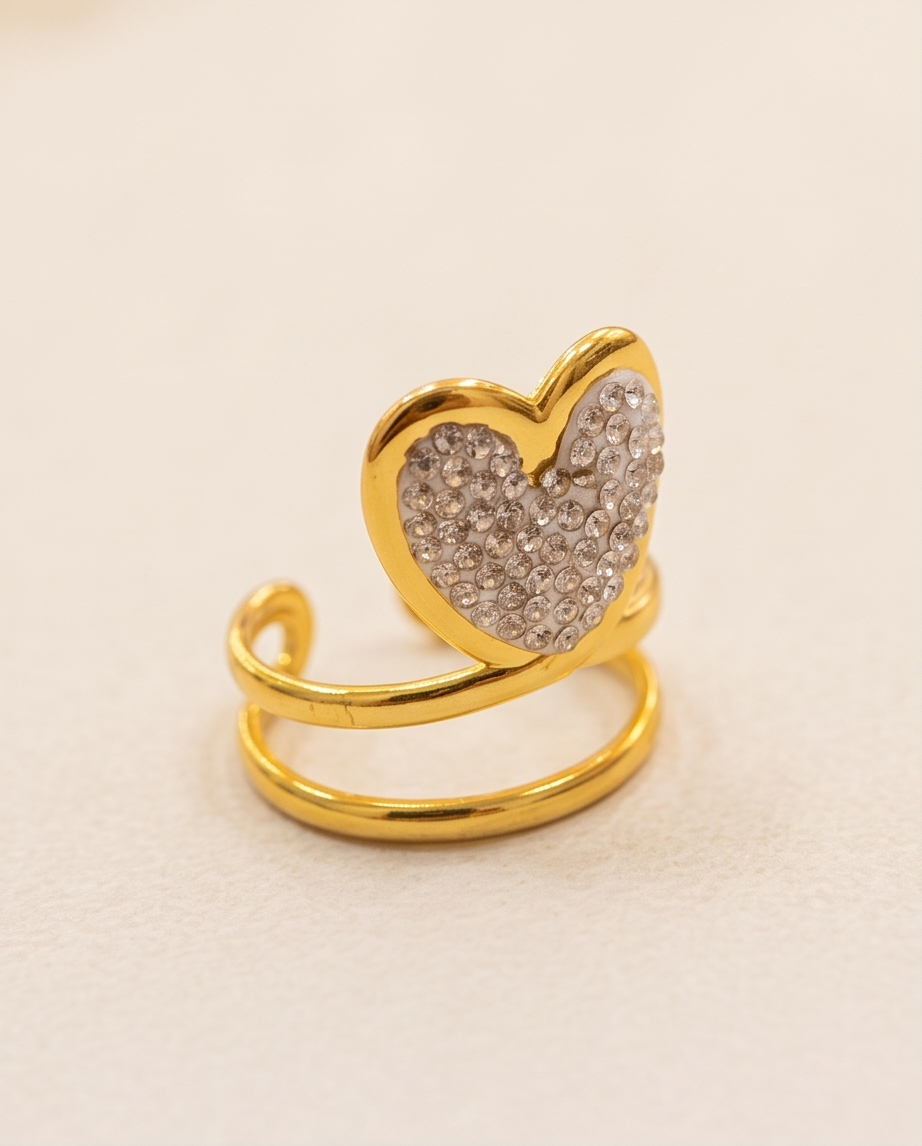 Anillo de acero quirurgico dorado colección 2027