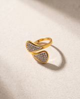 Anillo de acero quirurgico dorado colección 2027
