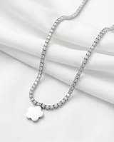 COLLAR CON DIJE Y NACAR C01