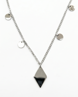 COLLAR CON DIJE EN ACERO QUIRURGICO C28