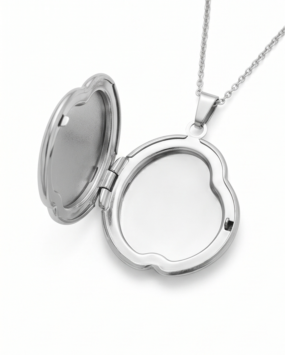 COLLAR CON DIJE DE ACERO NENITOS CON PERLAS 2025-2026