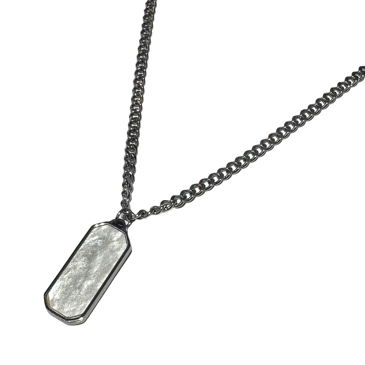 Collar de acero con dije y Nacar