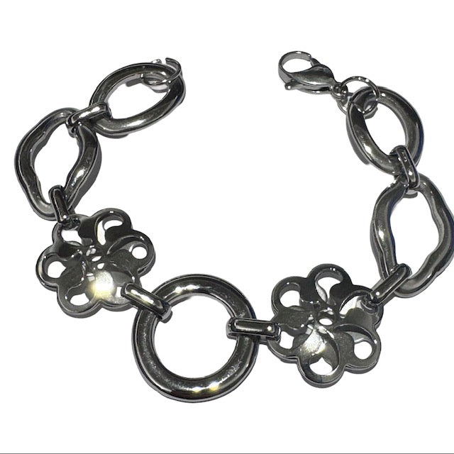 Pulsera con dije vip dorada Acero uirurgico